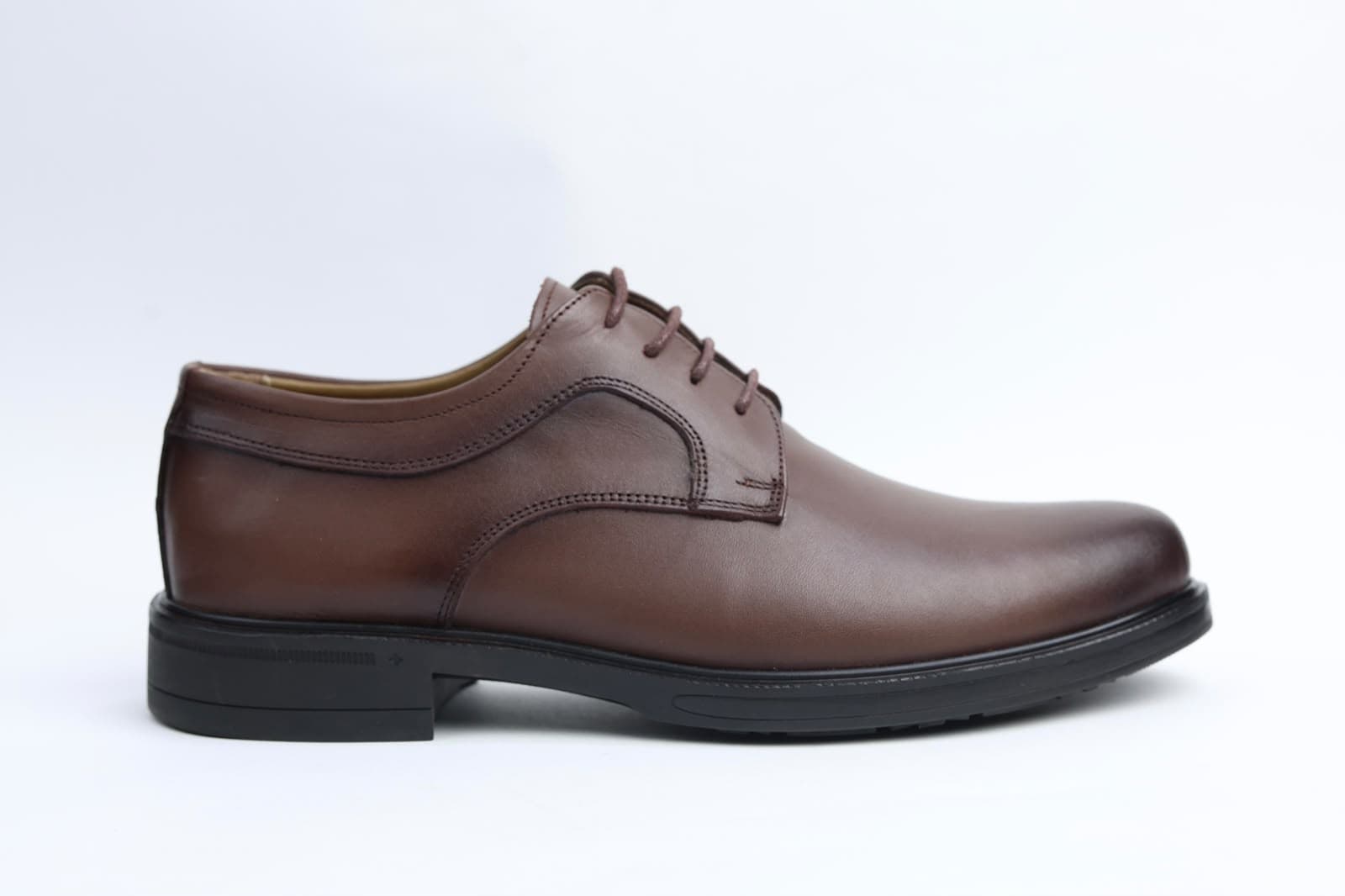 Plain-Toe Derby 8