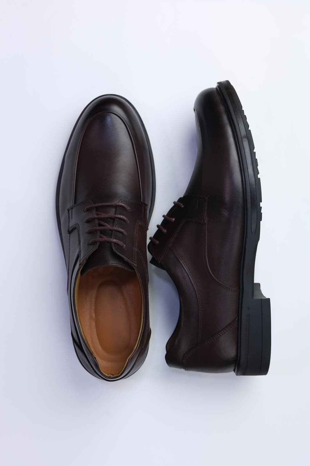 Apron-Toe Derby 8