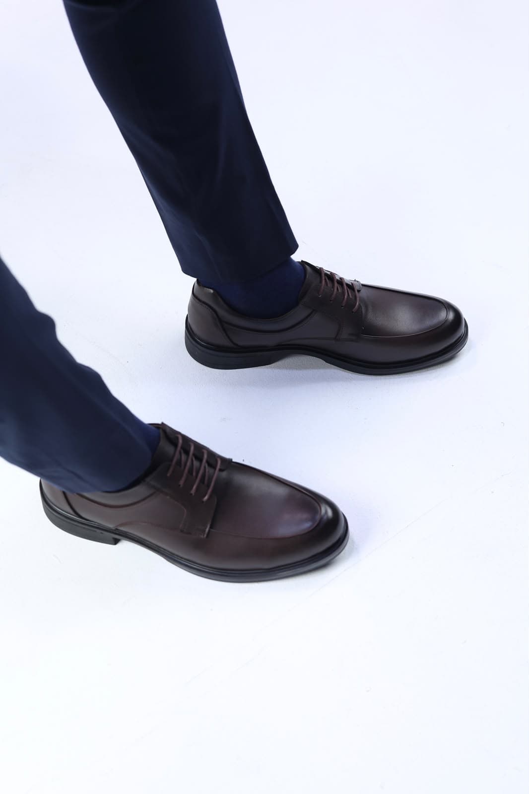 Apron-Toe Derby 10